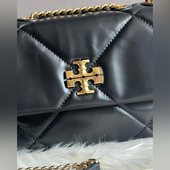 Tory Burch Small Kira Diamond Quilt Convertible Shoulder Bag - Picture 8 of 15